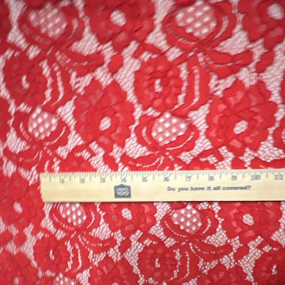 Red Floral Lace Fabric Scalloped Selvage 82